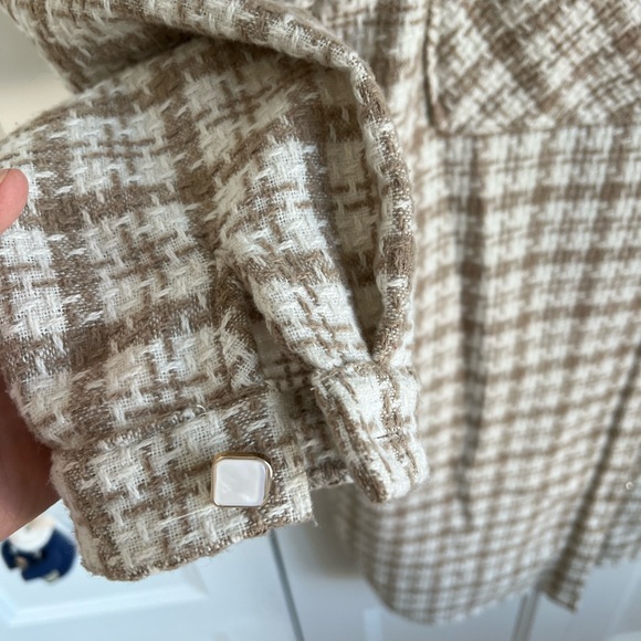 Tweed shacket like new - Picture 5 of 12